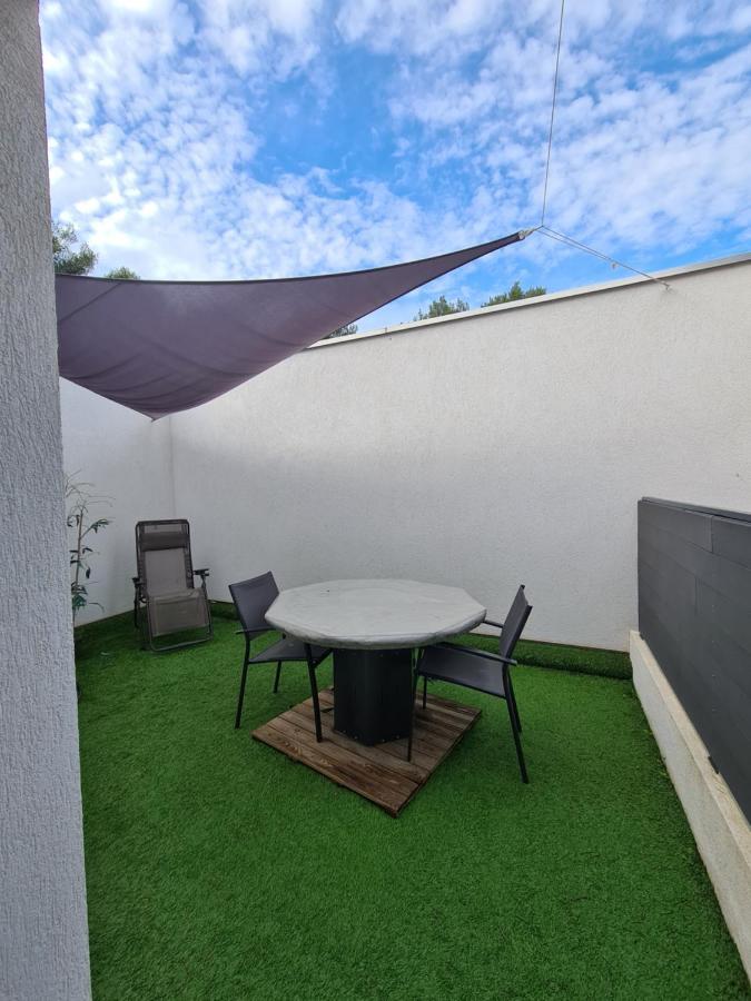 Appartement Etoiles de Provence DUO ROMANTIC à La Ciotat Extérieur photo
