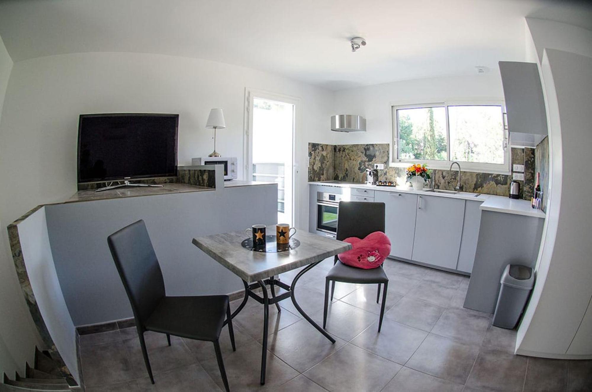 Appartement Etoiles de Provence DUO ROMANTIC à La Ciotat Chambre photo